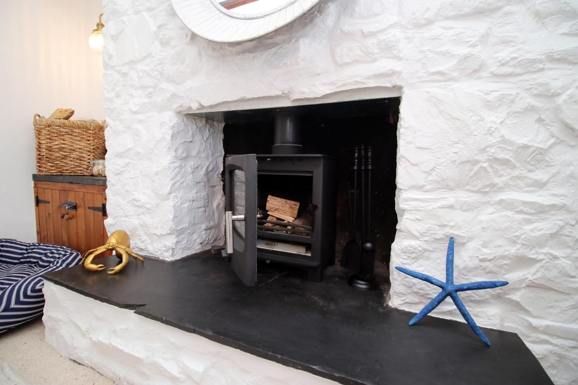 Little Gem In The Mumbles! Fishermans Cottage With Log Burner, Dog Friendly And Welcome Breakfast Hamper! Eksteriør billede