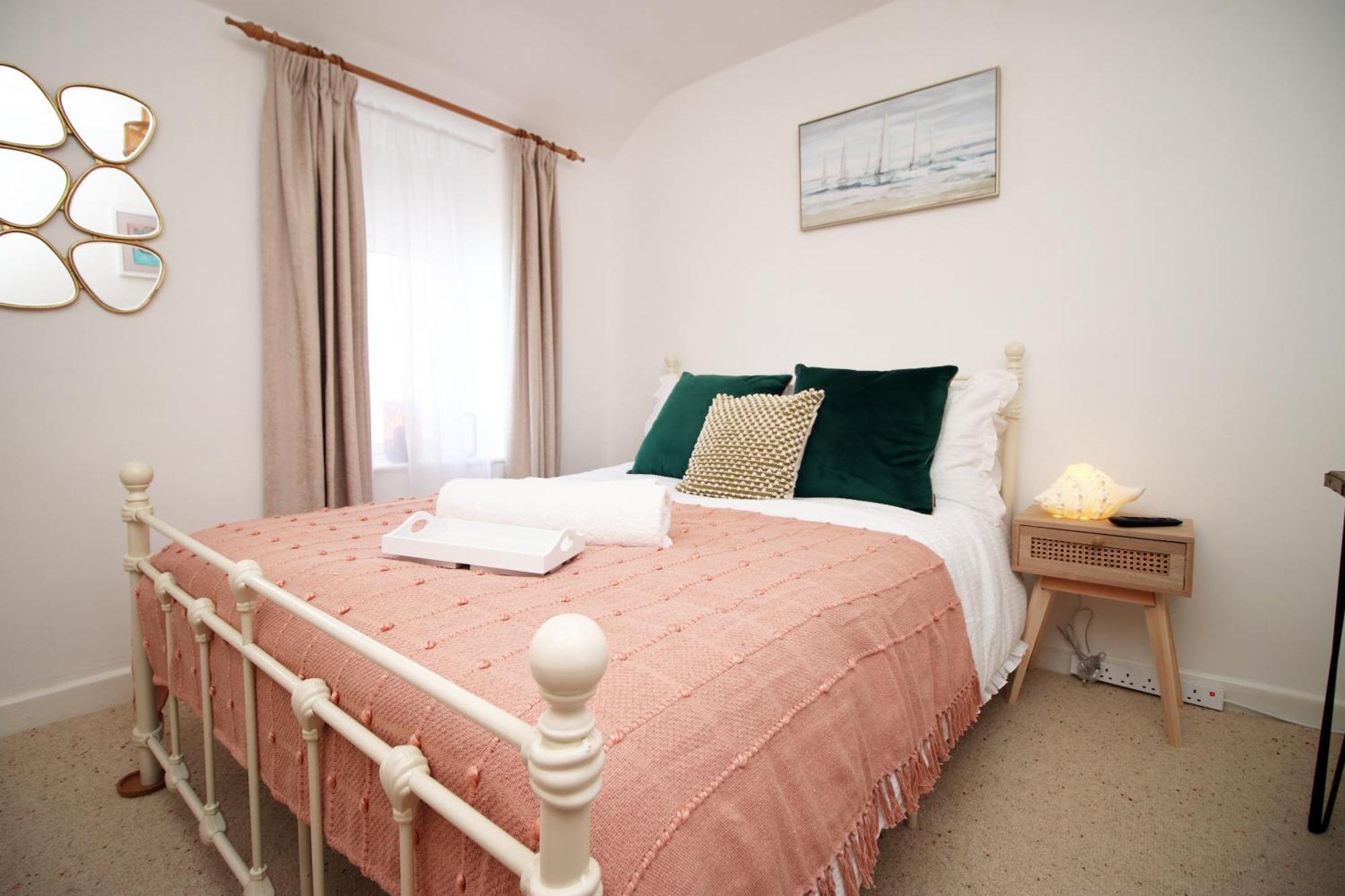 Little Gem In The Mumbles! Fishermans Cottage With Log Burner, Dog Friendly And Welcome Breakfast Hamper! Eksteriør billede