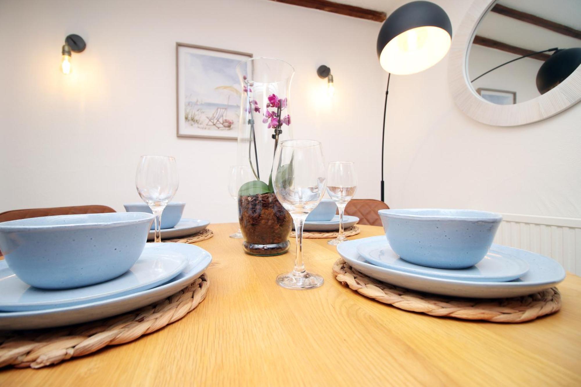 Little Gem In The Mumbles! Fishermans Cottage With Log Burner, Dog Friendly And Welcome Breakfast Hamper! Eksteriør billede