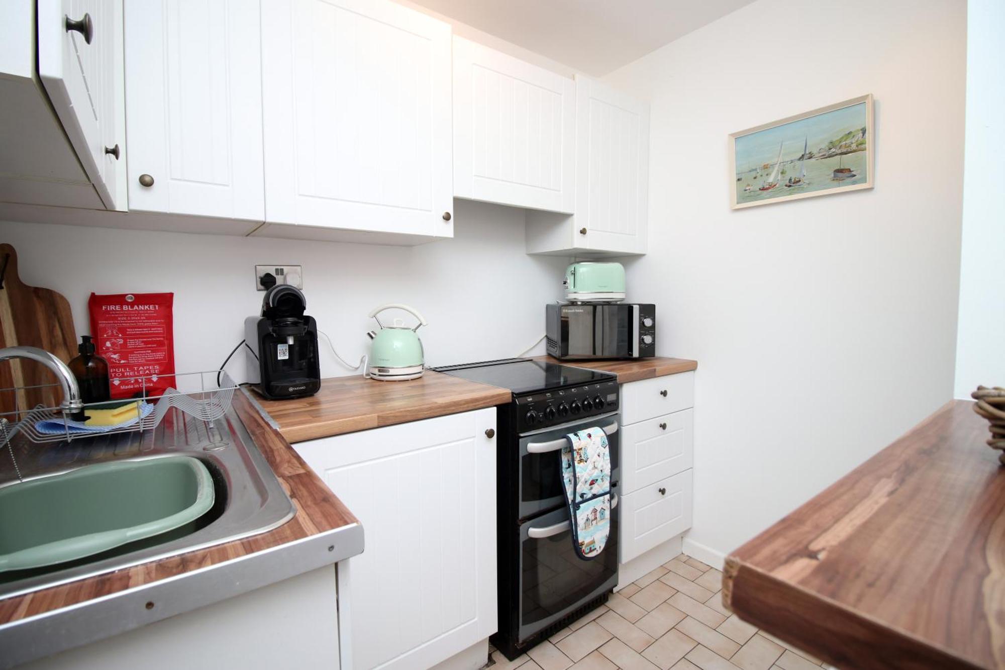 Little Gem In The Mumbles! Fishermans Cottage With Log Burner, Dog Friendly And Welcome Breakfast Hamper! Eksteriør billede